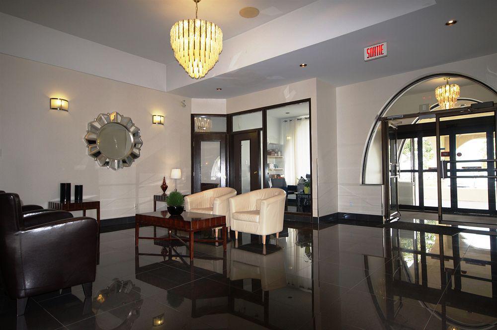 Days Inn By Wyndham Montreal Airport Conference Centre Дорвал Екстериор снимка